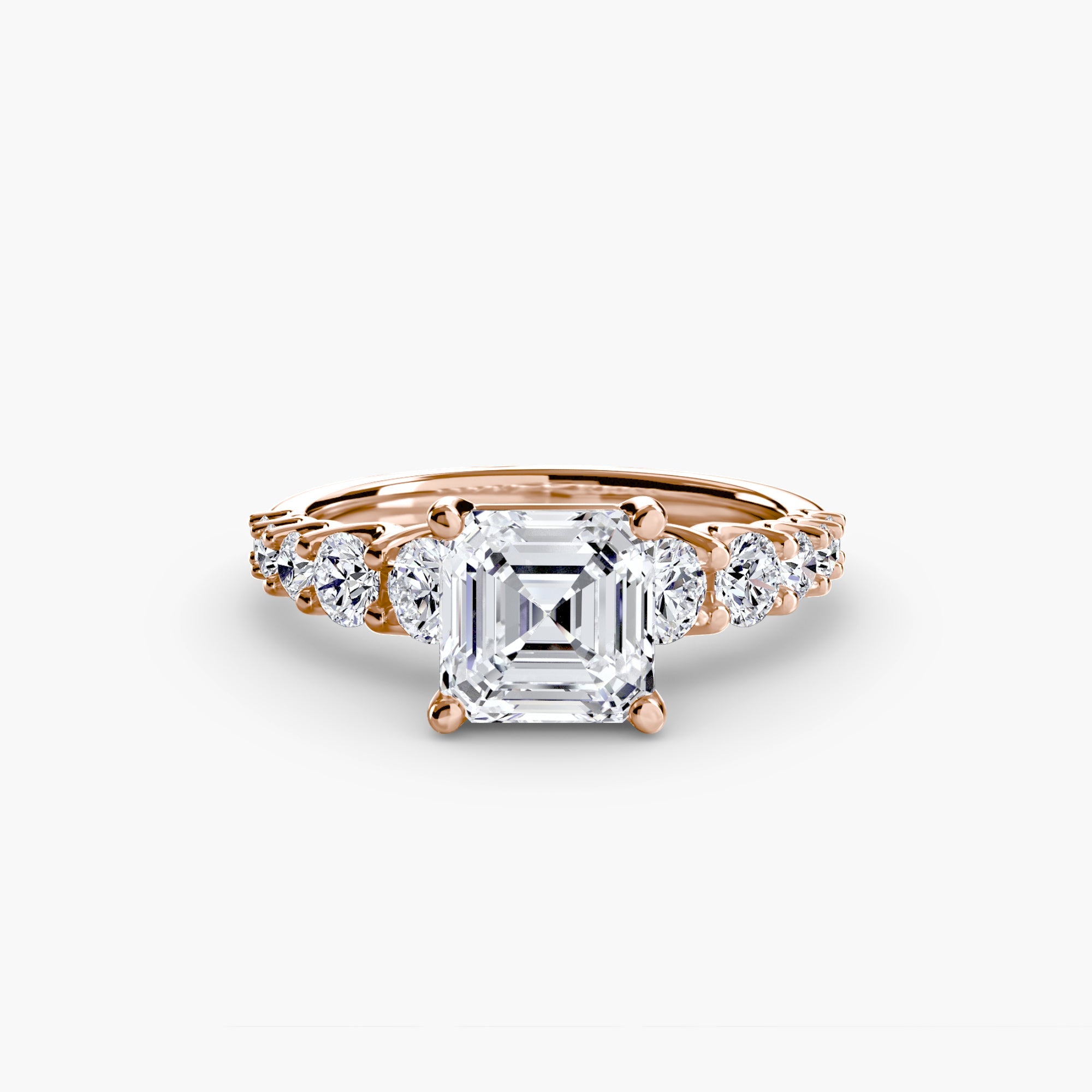 The Graduated Accent Ring EclectiCarat