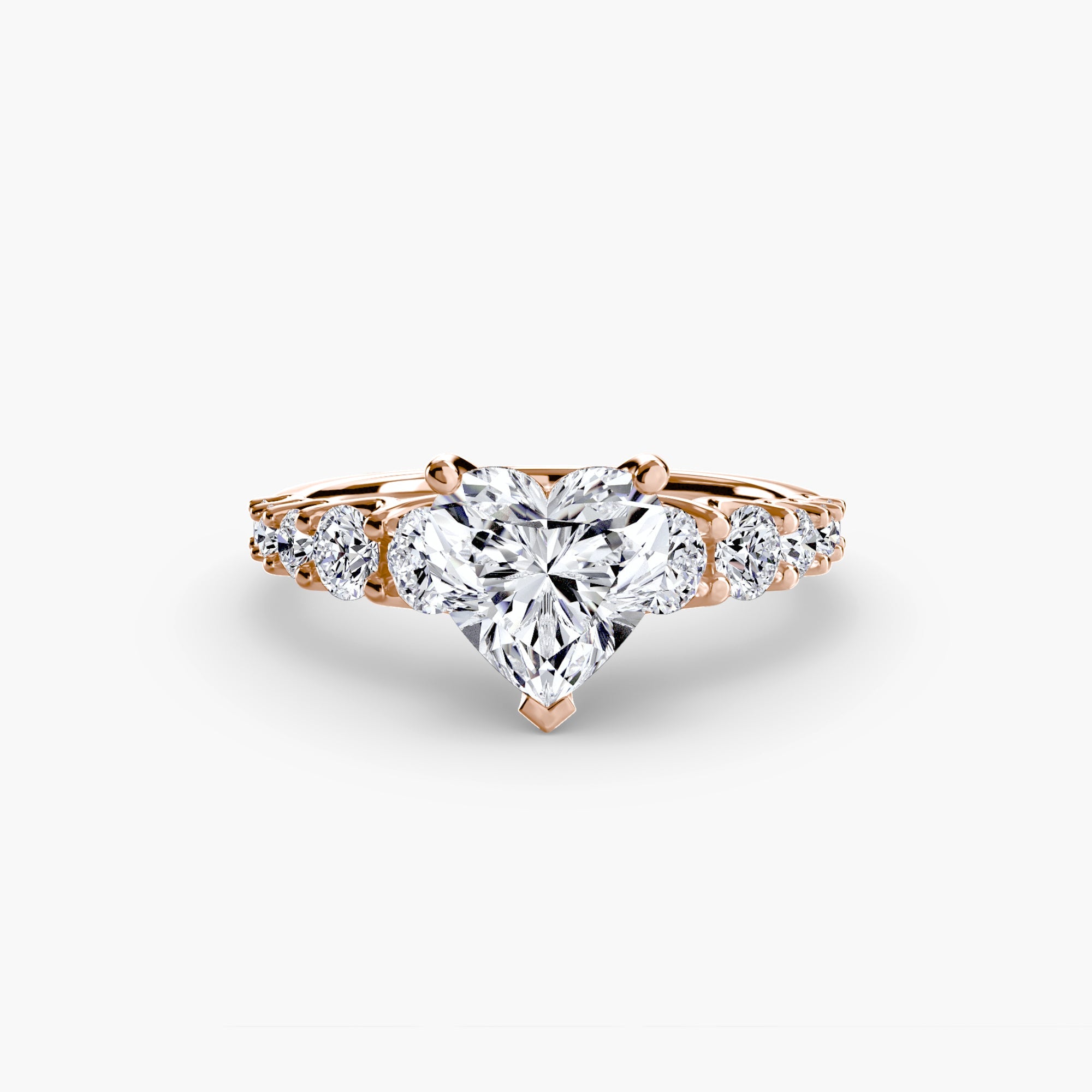 The Graduated Accent Ring EclectiCarat