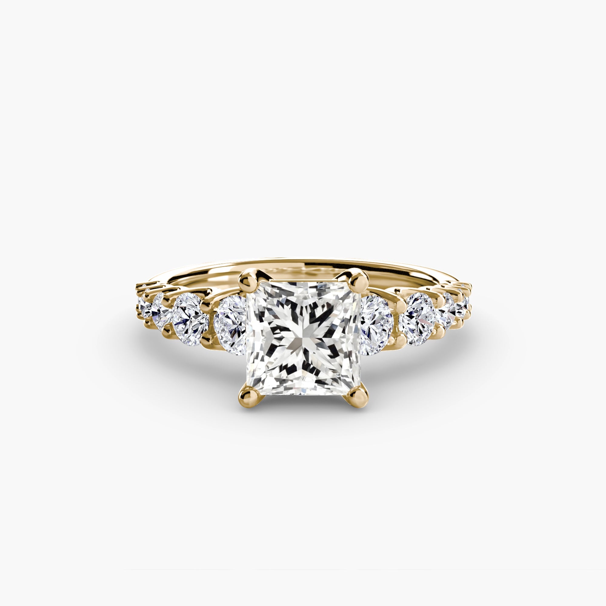 The Graduated Accent Ring EclectiCarat