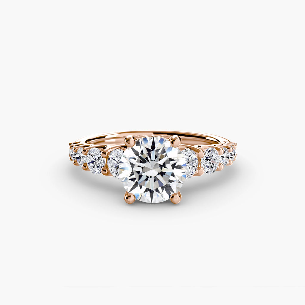 The Graduated Accent Ring EclectiCarat