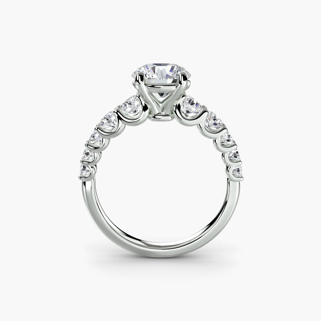 The Graduated Accent Ring EclectiCarat